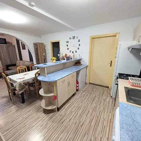 In - Suedtransdanubien 53171 Ságvár