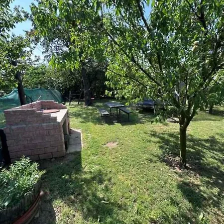 In - Suedtransdanubien 53171 * Ságvár