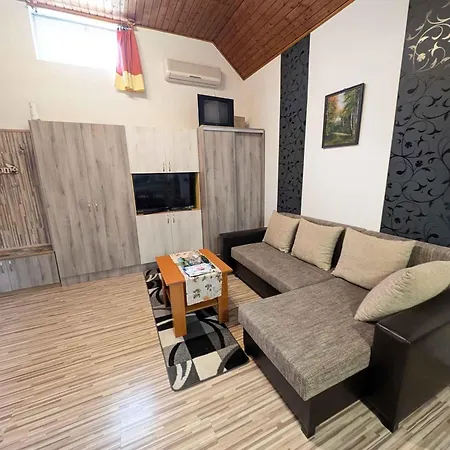 Dom wakacyjny In - Suedtransdanubien 53171 *