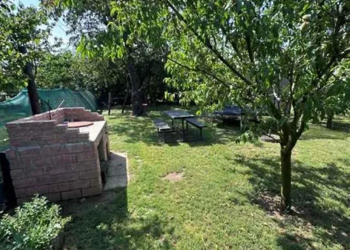 In - Suedtransdanubien 53171 * Ságvár