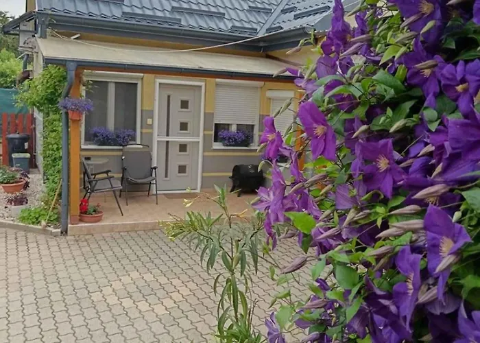 In - Suedtransdanubien 53171 * Ságvár